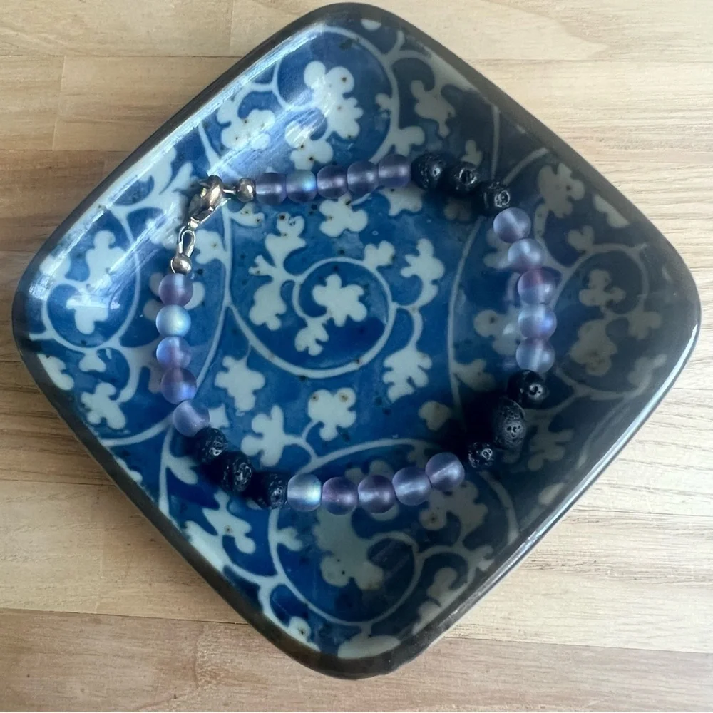 Lavender purple beaded bracelet essential oil diffuser